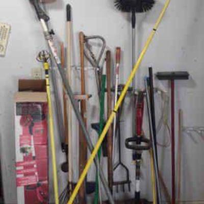 Lawn and garden tools