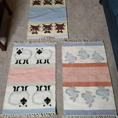 Animal themed area rugs