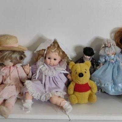 Dolls and stuffed animals