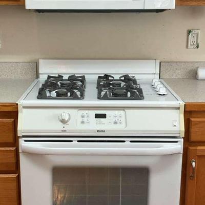 Frigidaire Microwave and Kenmore Gas Oven