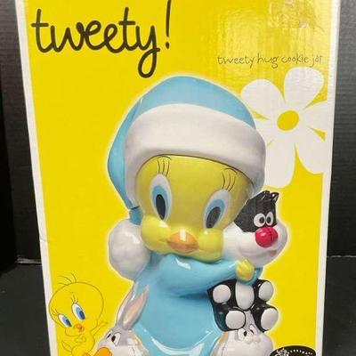 Tweety Bird Cookie Jar in Sealed Box