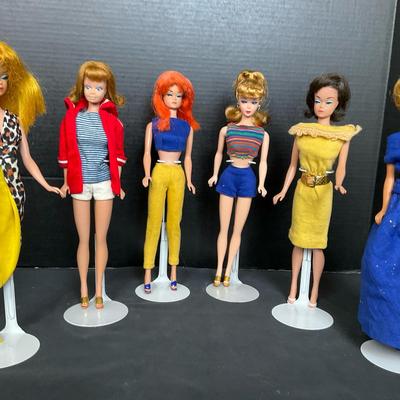 Barbie Dolls in Casual Outfits