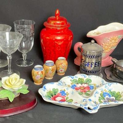 Vintage Decorative Ceramic & Glassware Lot