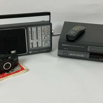 Samsung DVD Player & Radio with Minolta Camera