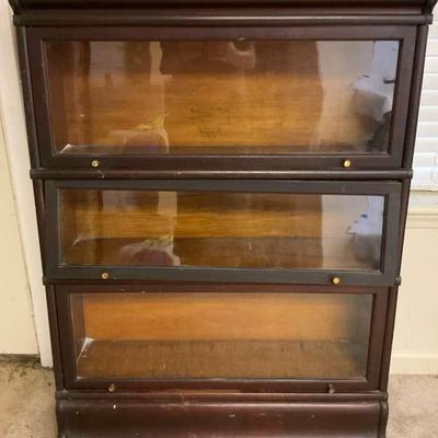 Wernicke System “Elastic” Bookcase – The Wernicke Co., Grand Rapids, Michigan