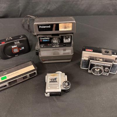 Lot 226:Vintage Cameras (Polaroid, Kodak, Cannon, Vivitar)