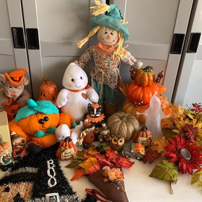 Halloween Decor