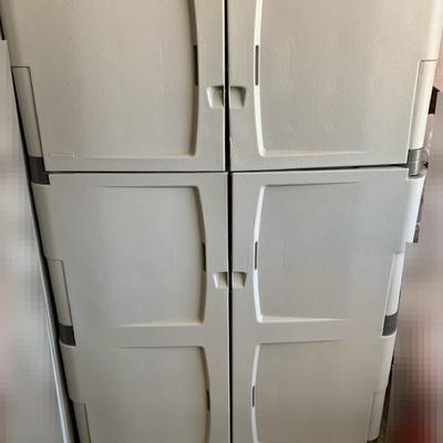Rubbermaid Storage Cabinet 