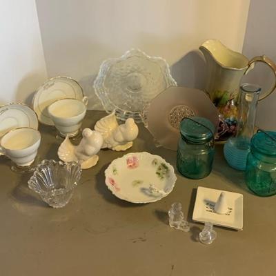 Decorative Collectibles 