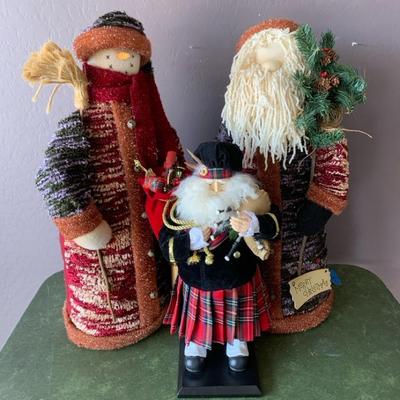 Christmas Dolls And Figurine