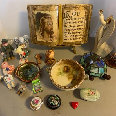 Decorative Collectibles 
