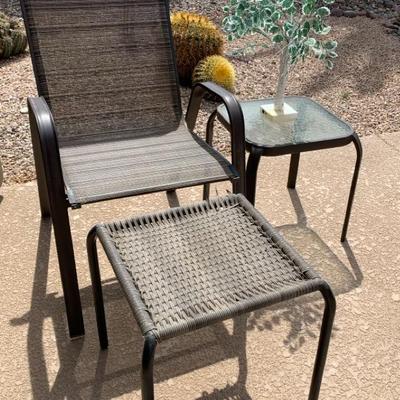 Patio Furniture With Side Table