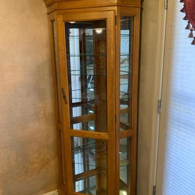 Display Cabinet 