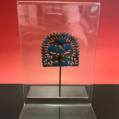 Antique Chinese hair comb ornament mounted in an acrylic case