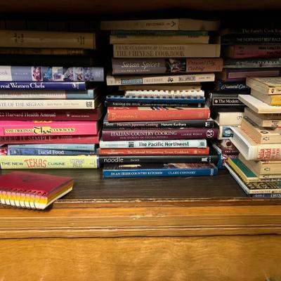 Lots of books and cookbooks

