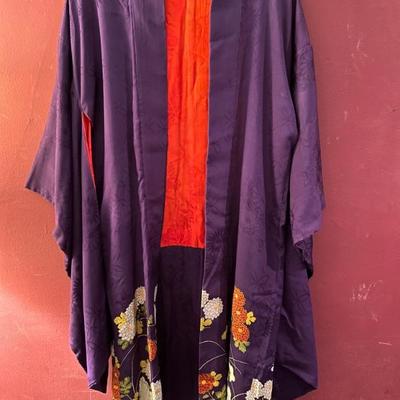 Fun vintage clothes from 20s, 30s, 50s, 60s and 80s