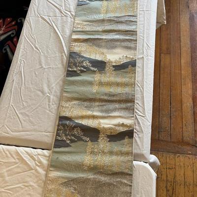 
Vintage embroidered obis from Japan

