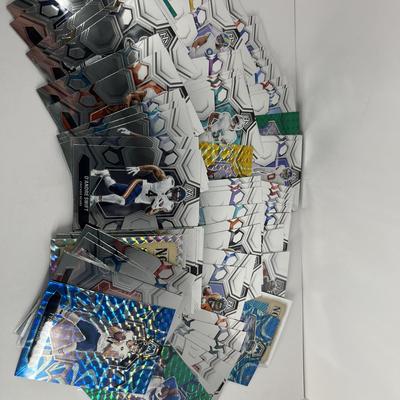 2024 Mosaic Football Card Collection – Ft JJ McCarthy, Rookies & Parallels