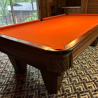 AT502 Classic Oversized Brunswick “Heritage” Pool Table-Reserve Price incl take down and delivery