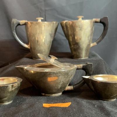 AT175 Bauhaus Tea Kettles And Service Set