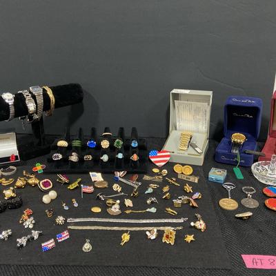 AT812 His And Her’s Jewelry