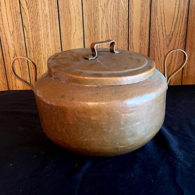 AT405 Large Antique Copper Cauldron 