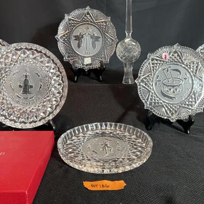AT186 Waterford Crystal Christmas 