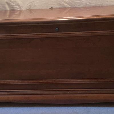 AT201 Lane Cedar Chest