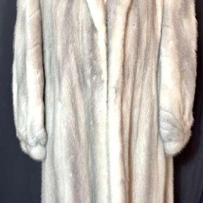 AT214 SAGA  MINK Fur