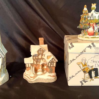 AT526 The Shoemaker’s Dream Christmas Villages 