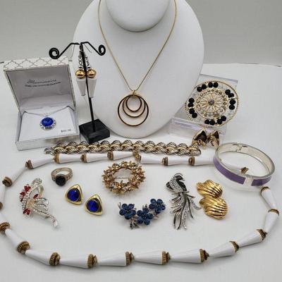Fashion Jewelry Swarovski, Monet, Alfani, Tara & More