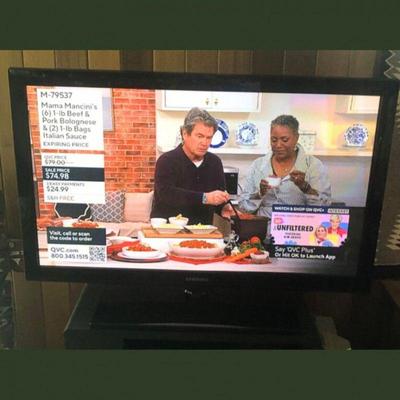 Samsung 42” Plasma HDTV with Remote - Working