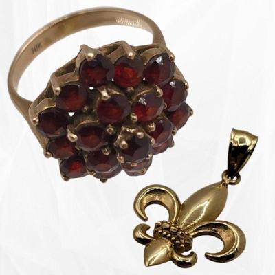 Yellow Gold Floral Garnet Ring & Le Fleur Pendant (5.6g)