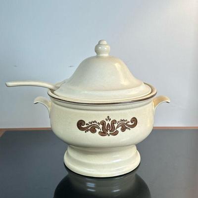 Pfaltzgraff Soup Tureen & Ladle | Vintage (mid century) Platzgraff "Village" pattern lidded stoneware soup tureen and...