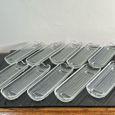 (10pc) Glass Corn-on-the-Cob/Butter Dishes | Set of ten (10) corn-on-the-cob glass butter dishes with footed base. - w. 8.5 in