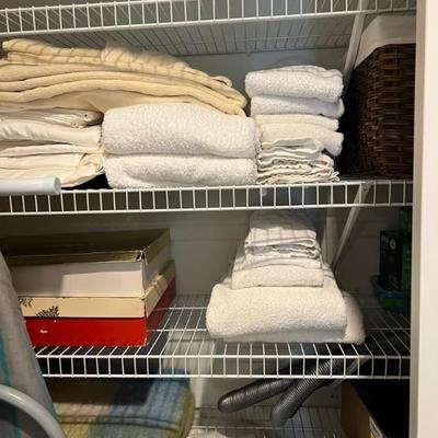 Assorted linens