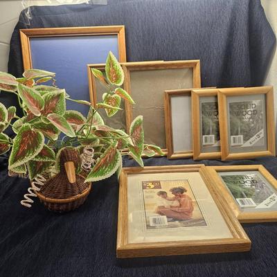 Wicker Duck Planter And Wood Frame Assortment 