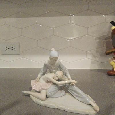 VINTAGE MEICO BALLERINA HARLEQUIN CLOWN FINAL SCENE PORCELAIN FIGURINE SCULPTURE 1