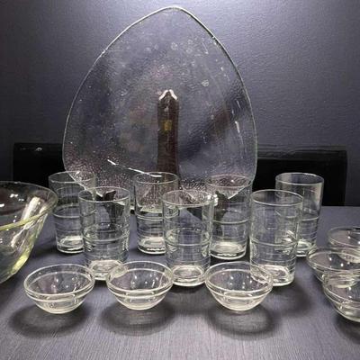 Libby Sea glass Triangle Platter 13.5”, 3.5” Stackable Bowls, 10 Inch Bi Glasses