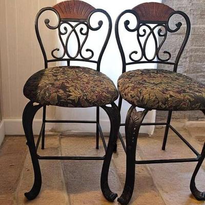2 Ashley St. Bar Stools With Brown Finish