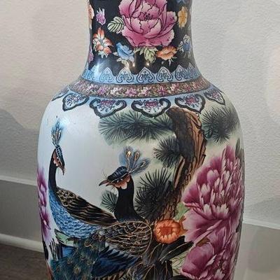 Vintage Large Gold Overlaid Chinoiserie Ceramic Porcelain Floral Vase