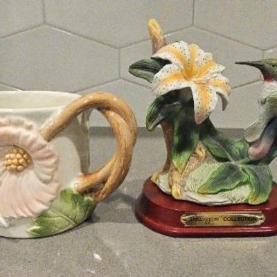 Fitz And Floyd Hummingbird Mug And Vintage Wellington Collection Porcelain Bird Sculpture Hummingbir