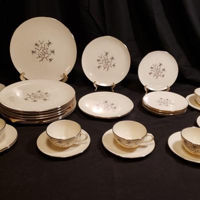 Princess By Lenox China Set of 8 Teacups 5 Desert Plates 7 Dinner Plates & More 