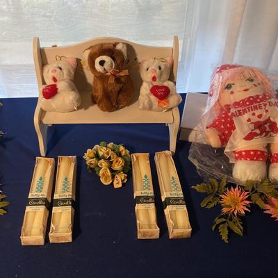 Vintage Interpur Happy Valentines Day Doll Two Hanging Wooden Doll Benches & More