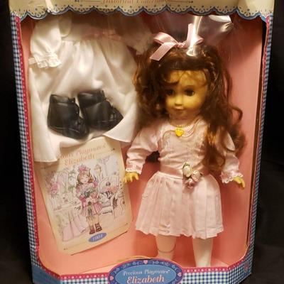 Precious Playmates Historical Collection Doll "Elizabeth"