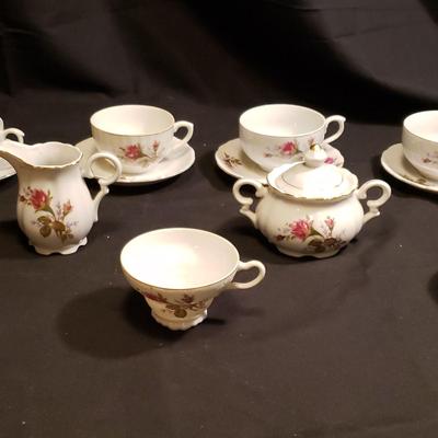 Ceramic & Porcelain White 1920 -1949 Rose By Royal Sealy