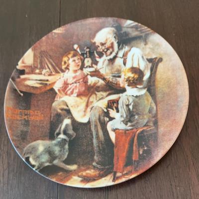 Norman Rockwell The Toy Maker Plate #5J76H Knowles 