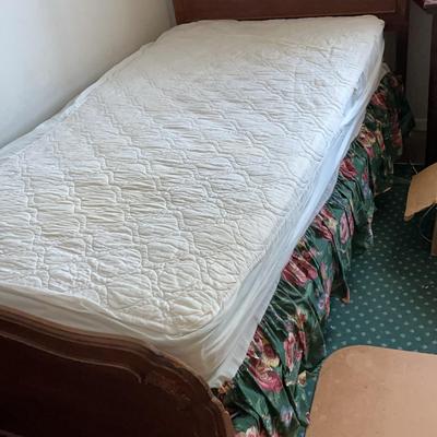 Single Bed 