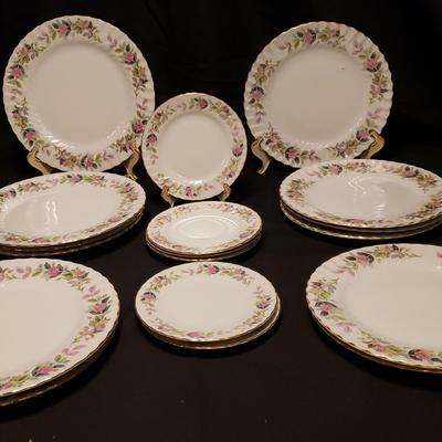 Creative Pink Rose ⁰Fine China Dinner Plate Salad Plates & Appetizer Plates Set of 6