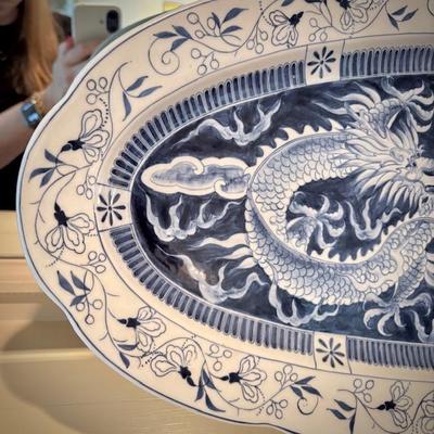 Sale Photo Thumbnail #17: Dragon platter 